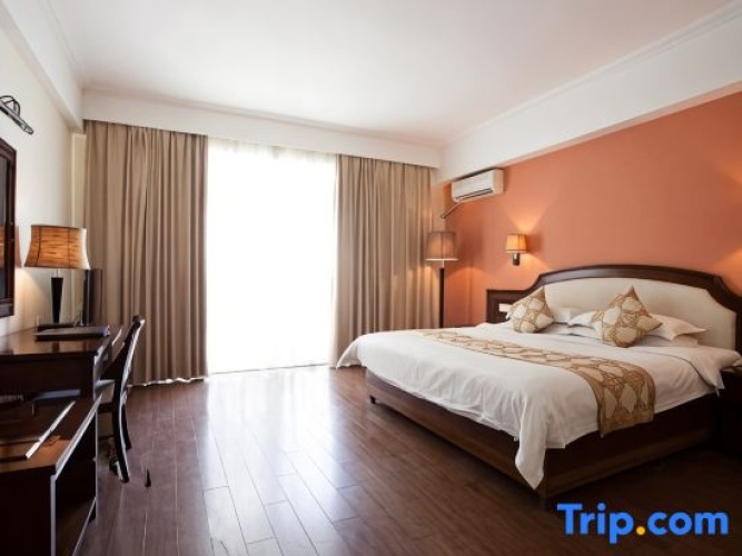 Standard Double Suite