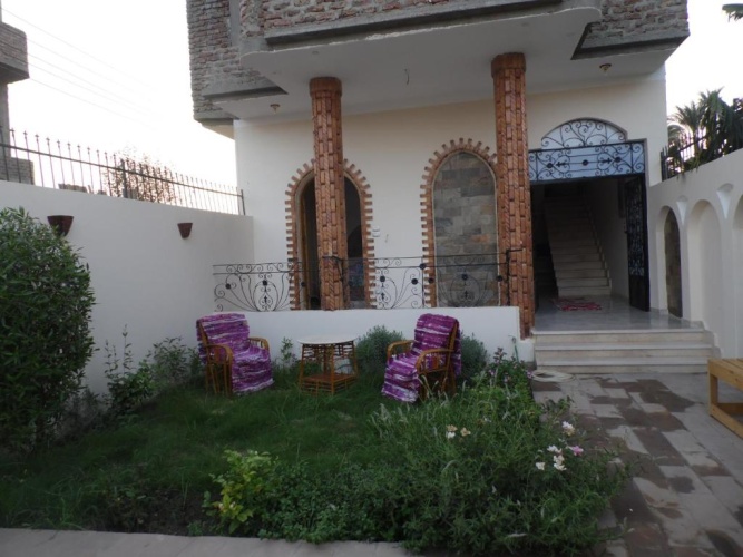 2 Bedrooms Twin Apartment with pool view