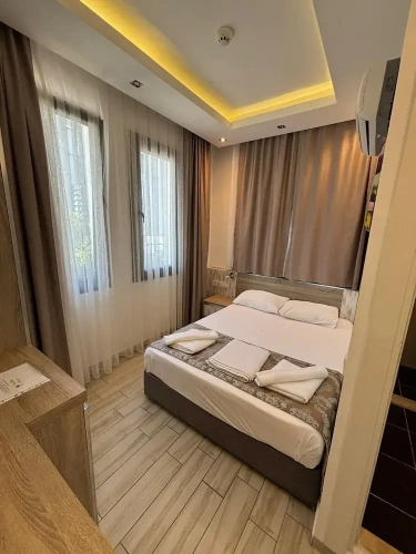 Economy room