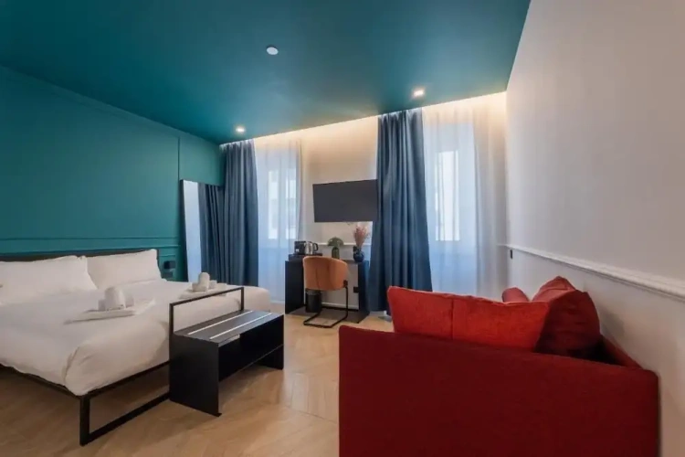 Superior Triple room