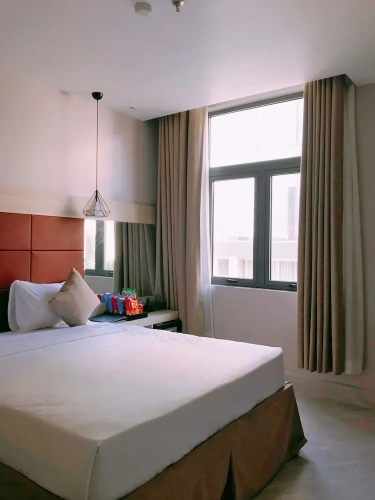 Deluxe Double room with city view