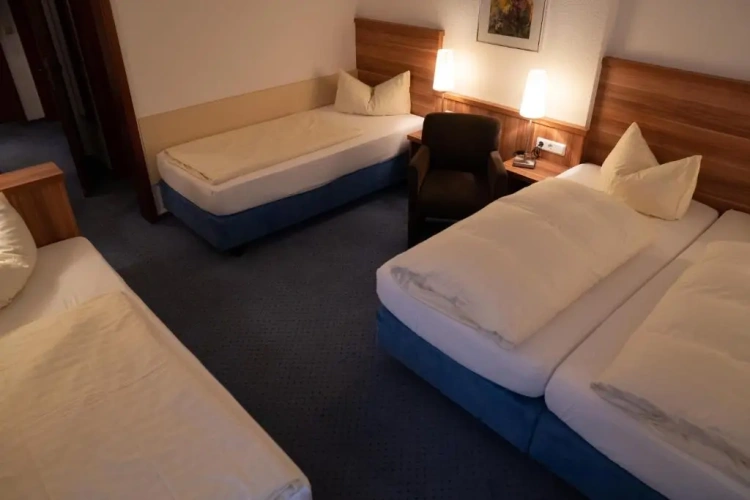 Classic Quadruple room