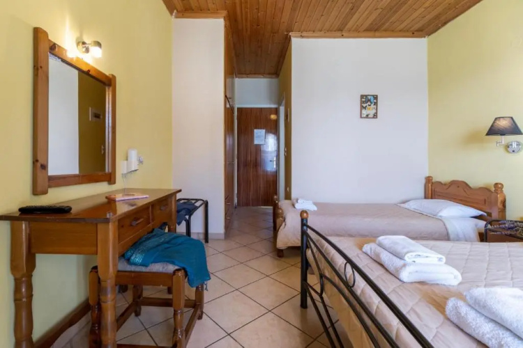 Apostolos Apartment 6