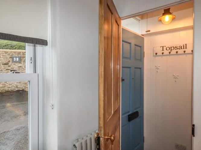 Topsail
