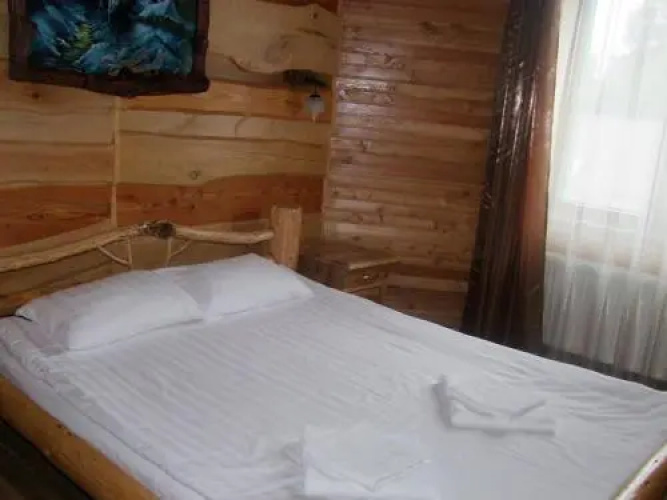 Kisva Hotel
