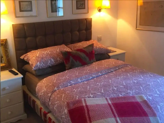 The George Hotel