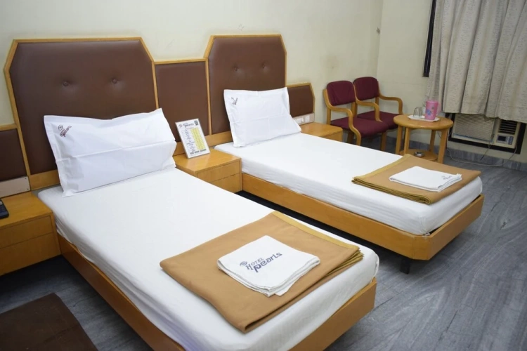 Economy room