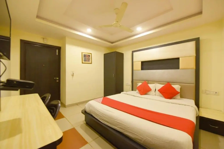 Classic Triple room