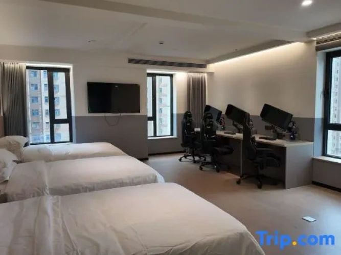 Standard Family room