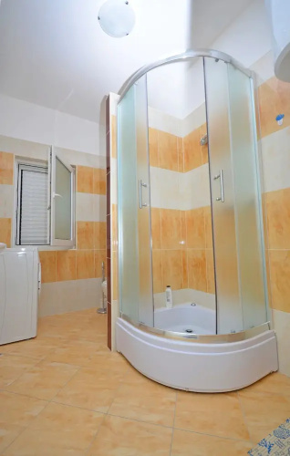 Apartment Damir