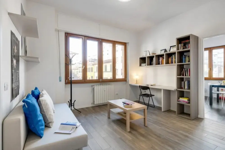 Lulli Bright and Cozy Flat