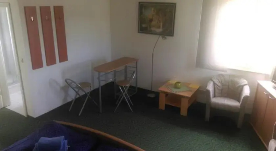 Pension-Marica