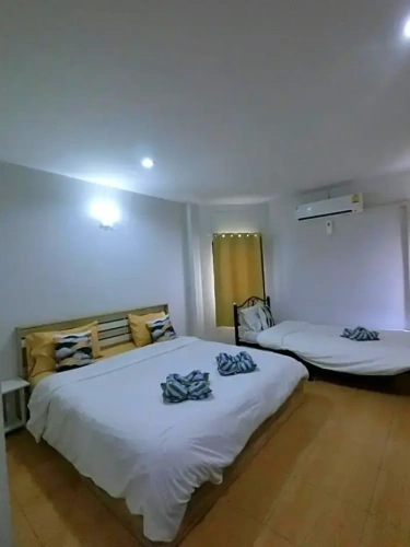 Classic Triple room