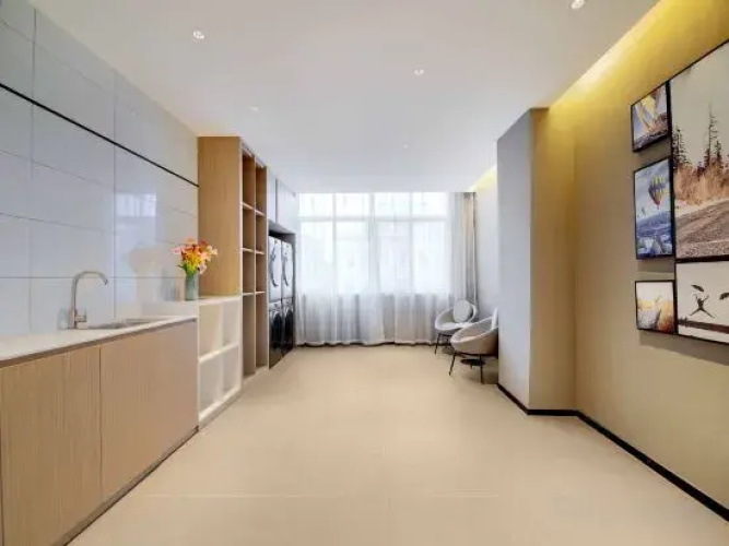 Kyriad Hotel