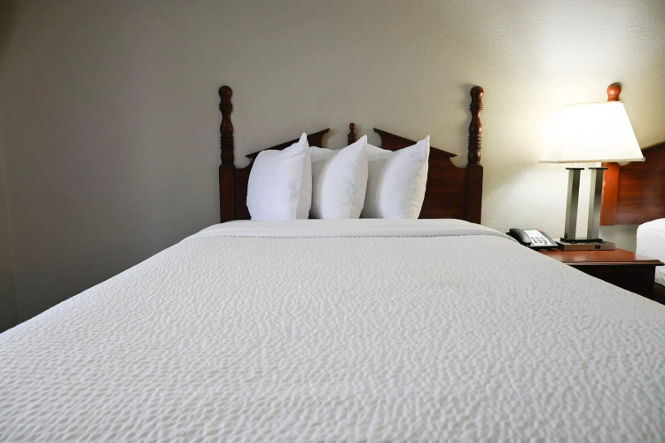 Baymont by Wyndham Warner Robins