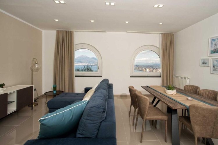 Deluxe Apartment with sea view