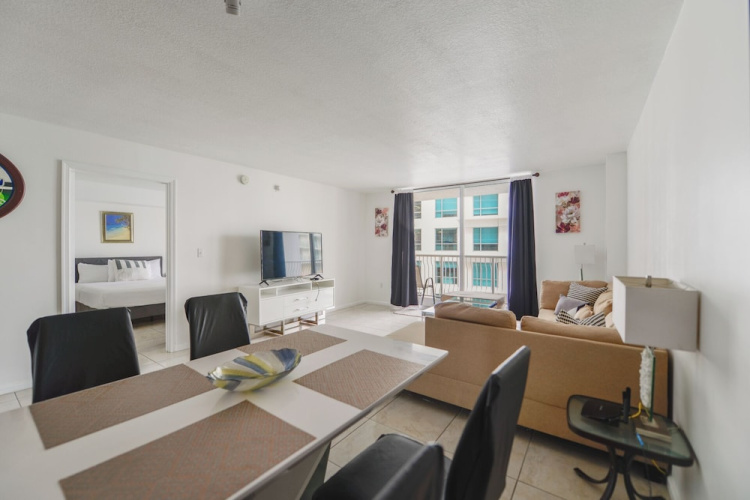 Brickell Bay 3304