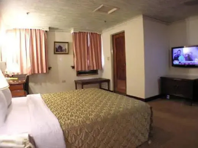 Fortune Hotel