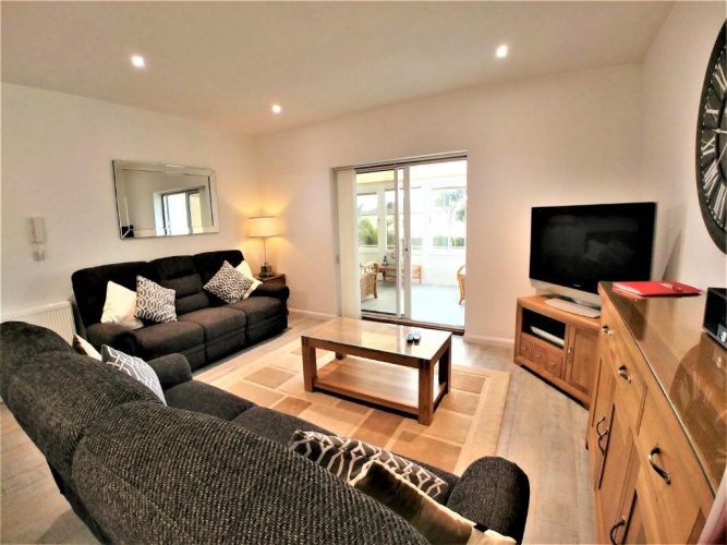 2 Bedrooms Basement Apartment