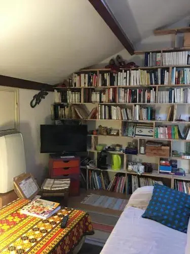 La Chambre Du Voyageur