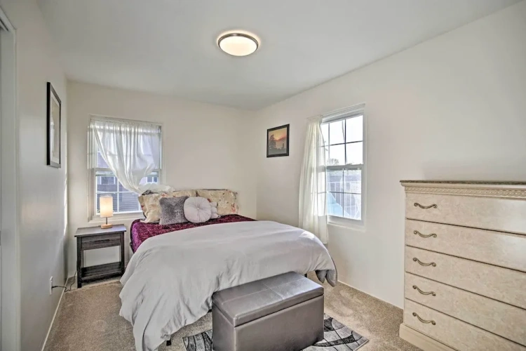 2 Bedrooms Cottage