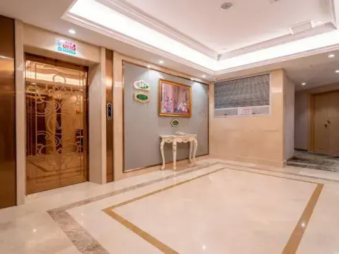 Vienna International Hotel