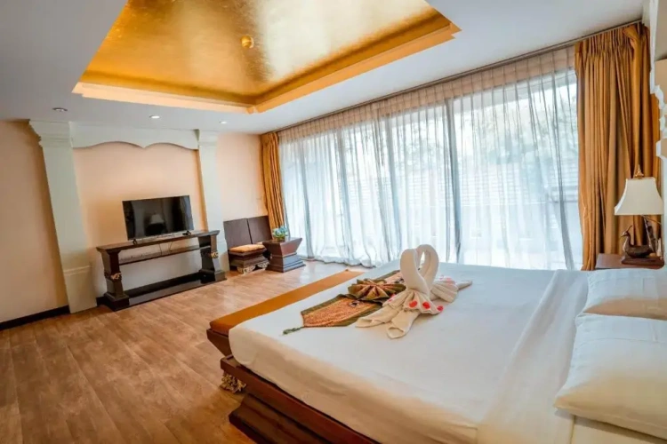 1 Bedroom Suite
