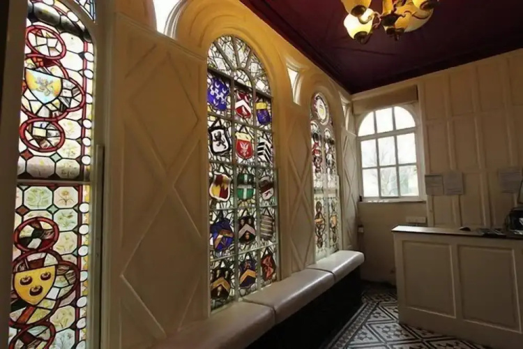 The Silk House