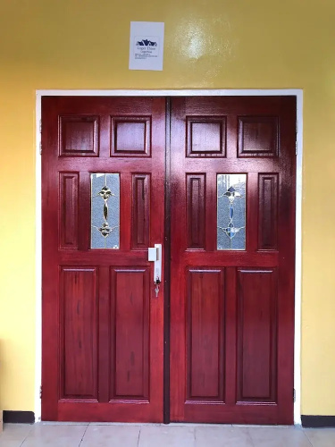Logerthine Studio Suriname