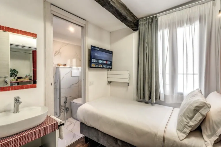 Standard Single room