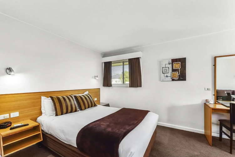 Mantra Mount Gambier