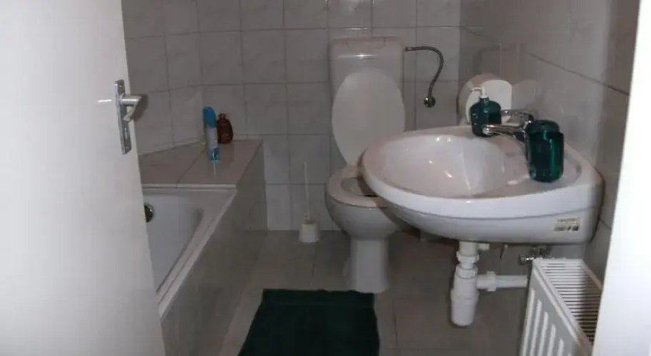 Vadvirágos Pihenőhely