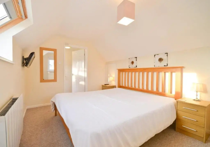 18 Tollgate Cottages
