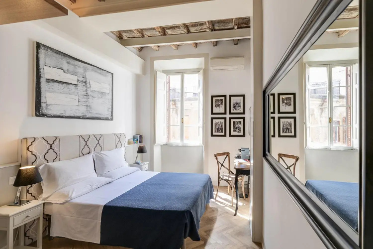 The BlueHostel