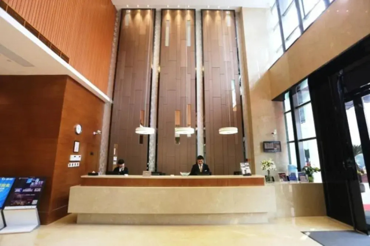 Starway Hotel