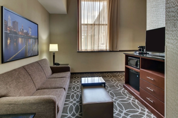 2 Bedrooms Double Suite