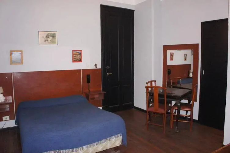 Hotel America
