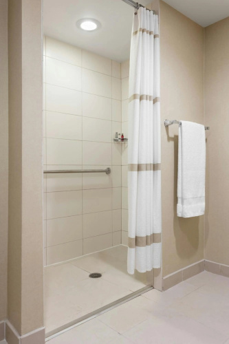 Long Island Marriott photo 11