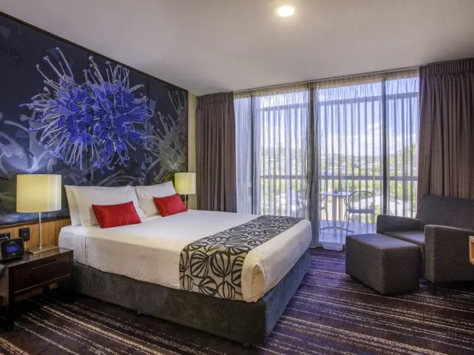 Mercure Gladstone