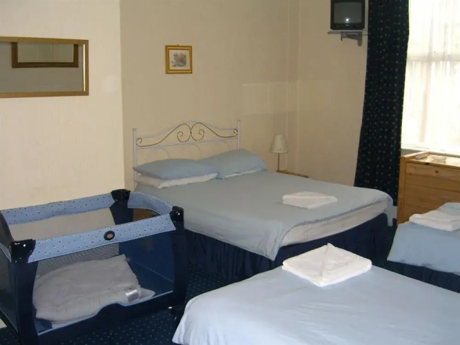 Marlborough Hotel
