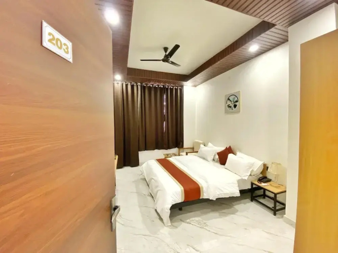 Luxe Stays