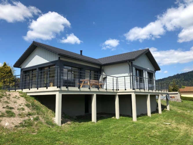 3 Bedrooms Chalet