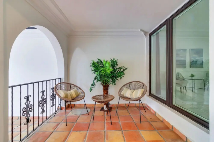 520 Brickell House