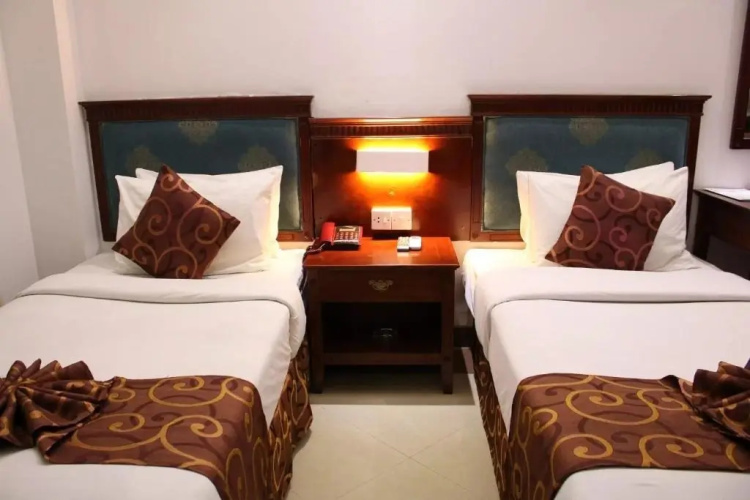 Hotel West Valley