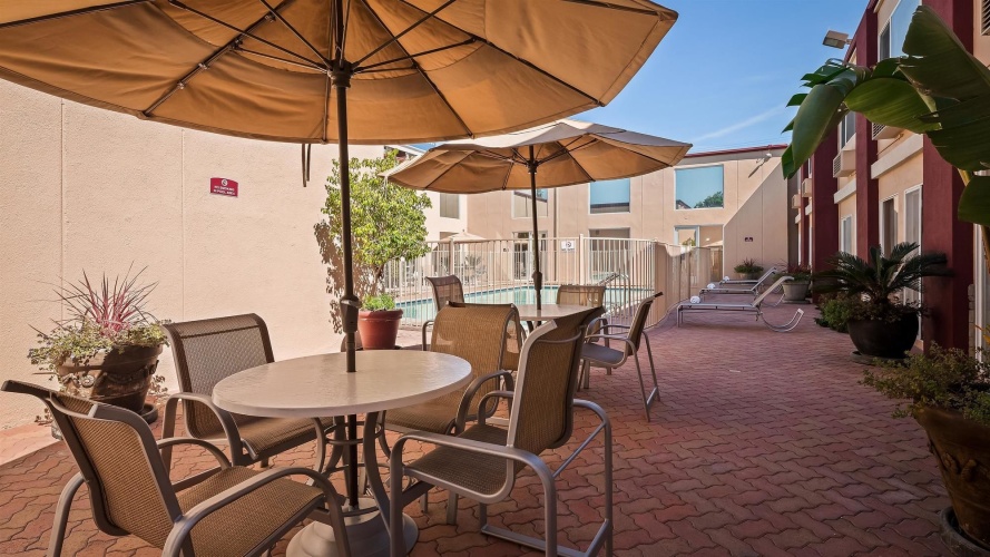 Best Western Canoga Park Motor Inn photo 31