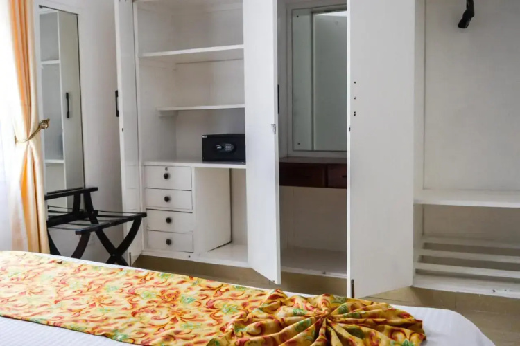 Brickwood Suites