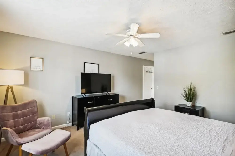 Baberville By Book That Condo