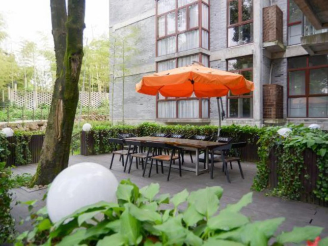 Zhujiuju Hostel