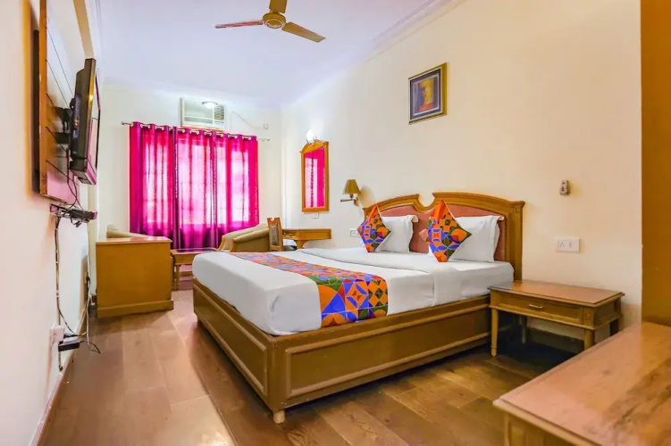 Fabhotel Altus