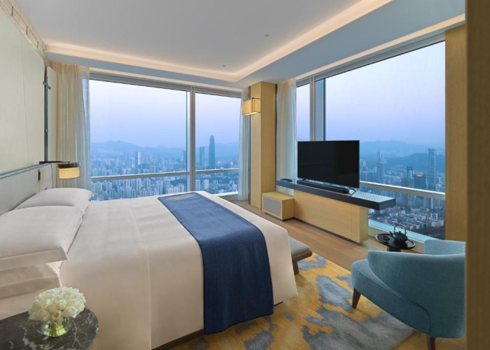 Deluxe view Double Suite